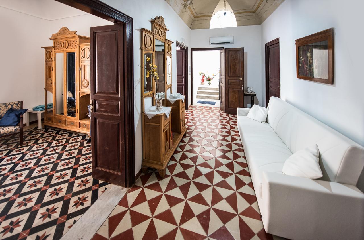 Апартаменти Palazzo Taormina Кастелламмаре-дель-Гольфо Екстер'єр фото